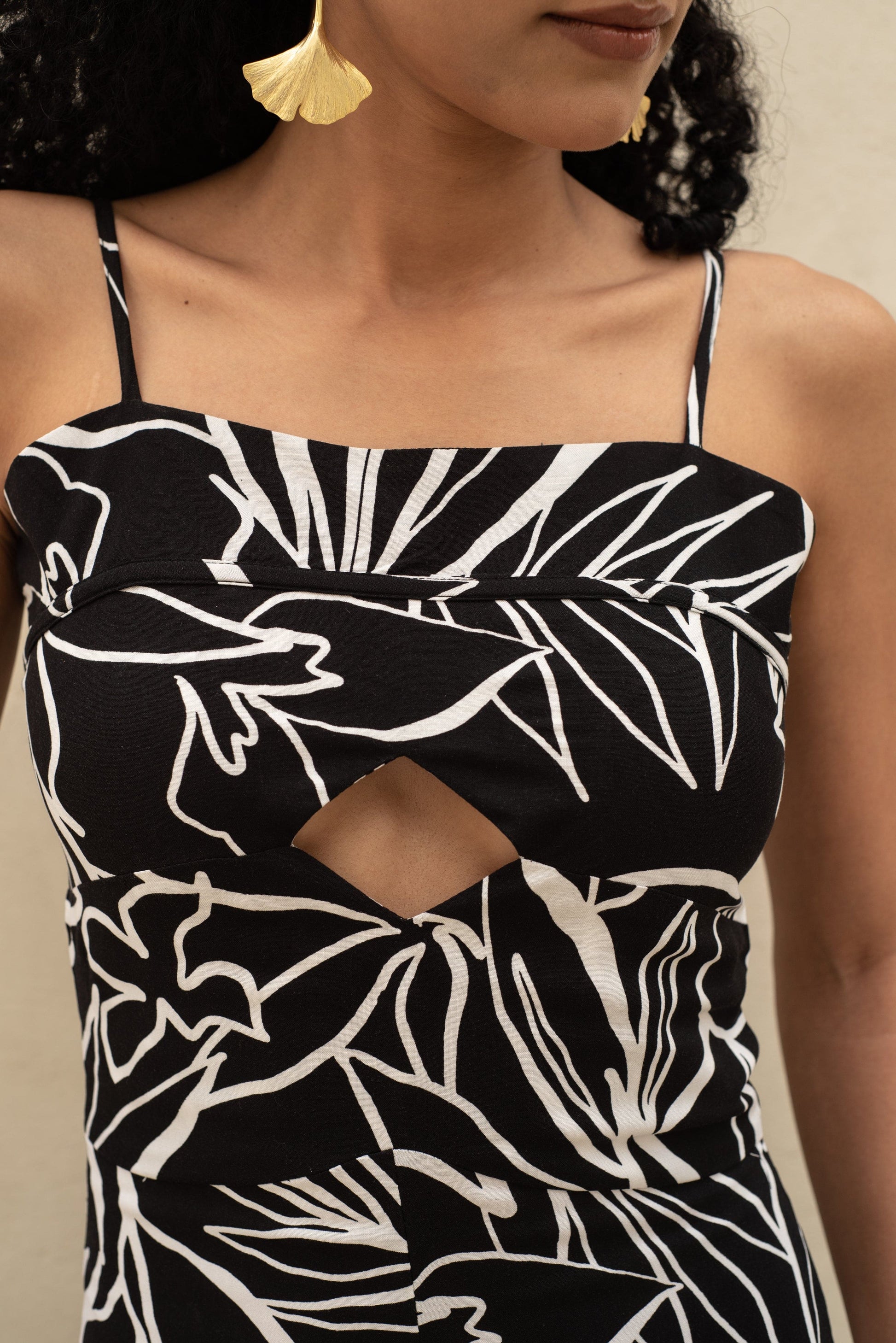 Ebony Tropic Maxi Dress Sunscape Ebony Tropic Maxi Dress Sunscape
